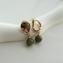 Ногоон хаш авангард барок ээмэг